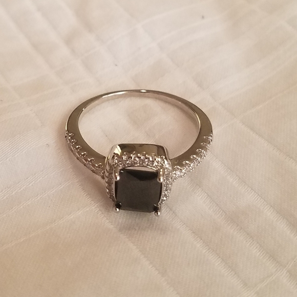 Goth Black Onyx Style Ring - Picture 6 of 7